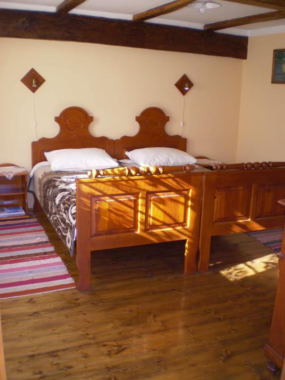 Apartments Iza Na Trem Cigoc Екстер'єр фото